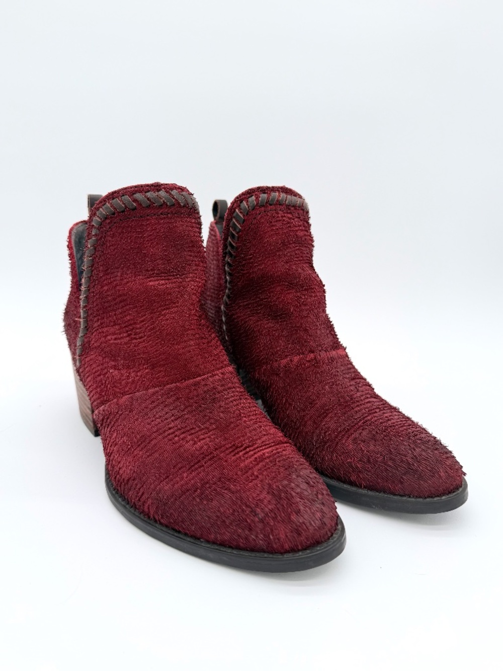 OTBT Venture Ankle Boot Red Textured Leather Women Size 8 M Boho Western pull on